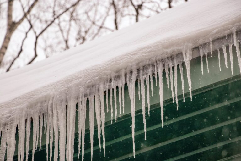 Winter Roof Maintenance: Cold Weather Can Cause Costly Damage
