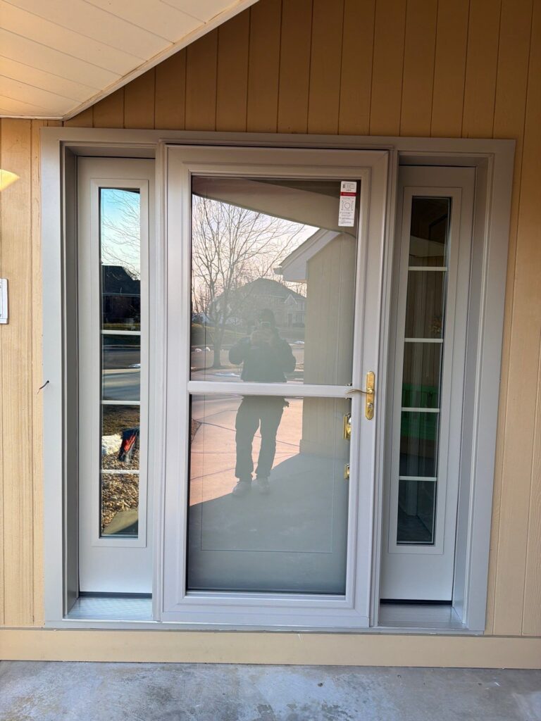 Modern, Energy-Efficient Entry Door System